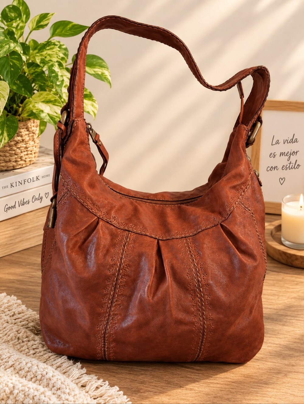 Vintage Fossil Brown Women's Hobo Leather  Shoulder Bag - Casual Everyday Tote